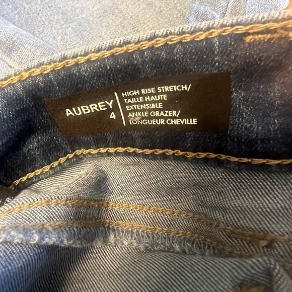 NWT Buffalo Jeans (David Bitton) Aubrey Ankle Grazer High-Rise Stretch Jeans - Picture 6 of 11